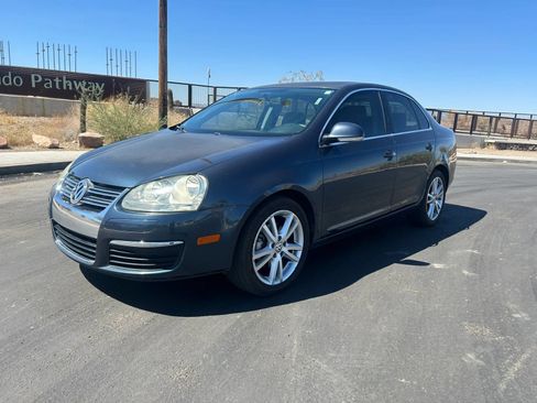 Used 2006 Volkswagen Jetta TDI FWD image 1