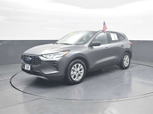 Used 2025 Ford Escape Active FWD image 4