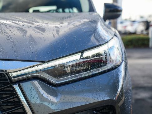 Certified 2025 INFINITI QX60 Pure image 8