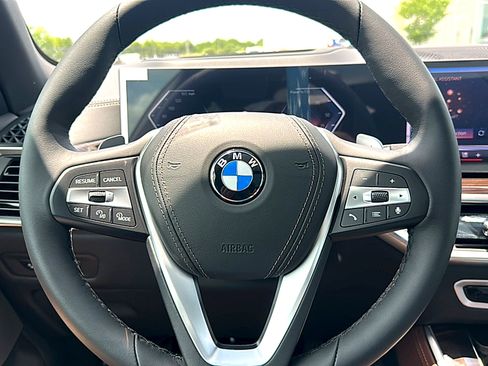 New 2026 BMW X5 sDrive40i w/ Premium Package RWD image 18