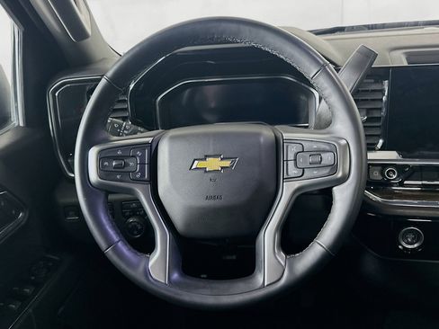 Used 2023 Chevrolet Silverado 1500 LT image 17