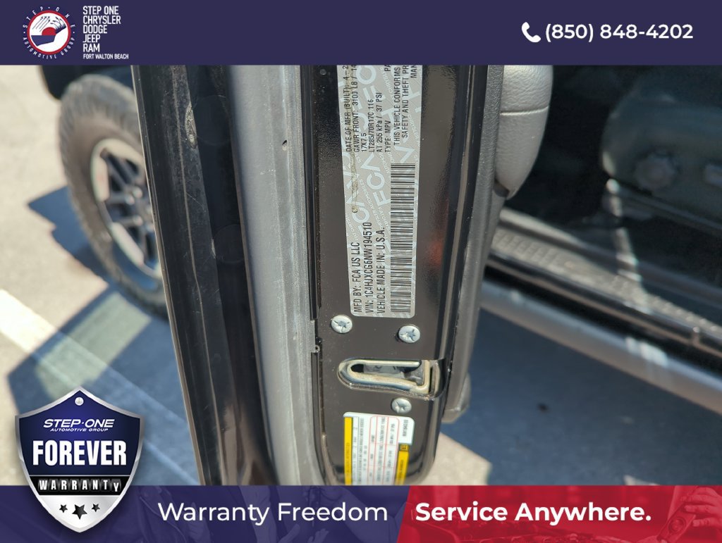 Used 2022 Jeep Wrangler Rubicon AWD/4WD image 28