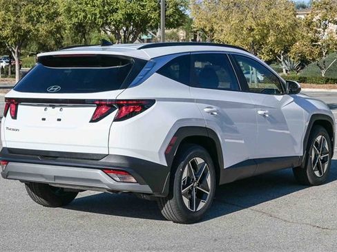 New 2026 Hyundai Tucson SEL image 4