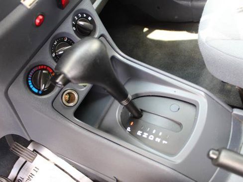 Used 2013 Ford Transit Connect XLT image 20