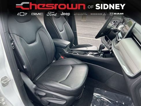 Used 2024 Jeep Compass Limited w/ Sun and Sound Group AWD/4WD image 32
