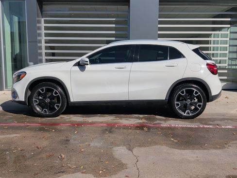 Used 2019 Mercedes-Benz GLA 250 image 7