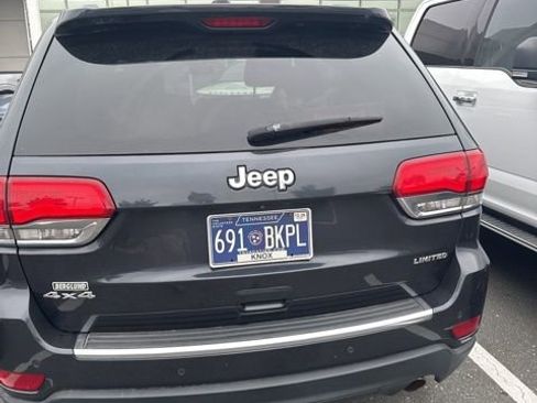 Used 2015 Jeep Grand Cherokee Limited w/ Luxury Group II AWD/4WD image 5