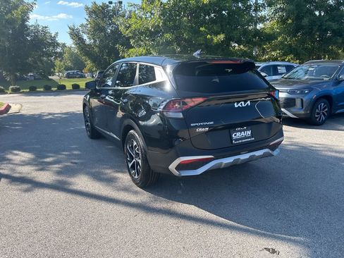 Used 2023 Kia Sportage EX image 5