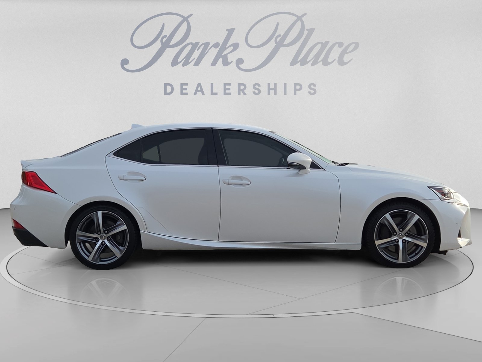Used 2017 Lexus IS 200t w/ Navigation System Package RWD image 6