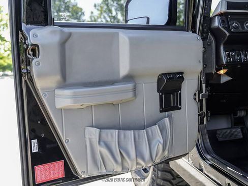 Used 2003 HUMMER H1 4-Door Open Top AWD/4WD image 35