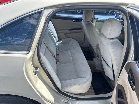 Used 2008 Chevrolet Impala LT image 11