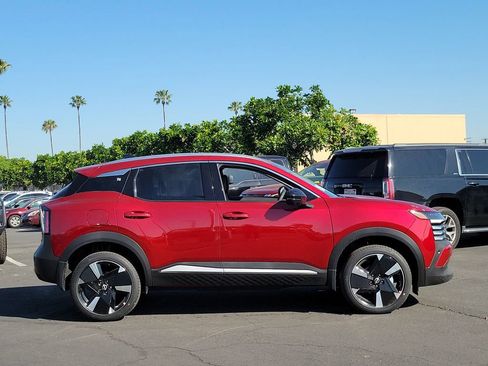 New 2026 Nissan Kicks SR image 20