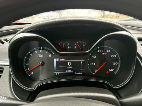Used 2018 Chevrolet Impala LT FWD image 14