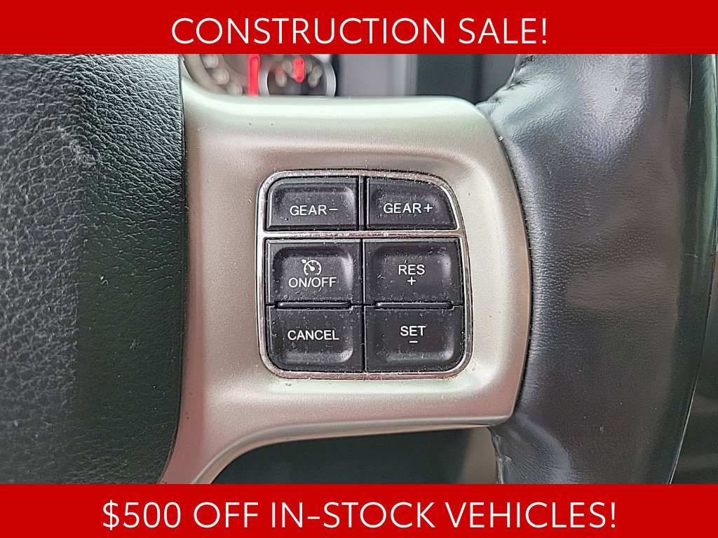 Used 2018 RAM 1500 Laramie w/ Convenience Group AWD/4WD image 32