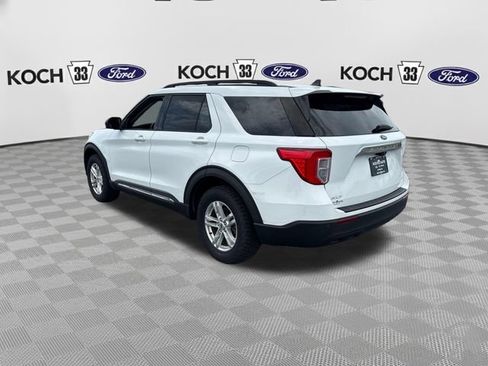 Used 2021 Ford Explorer XLT AWD/4WD image 11