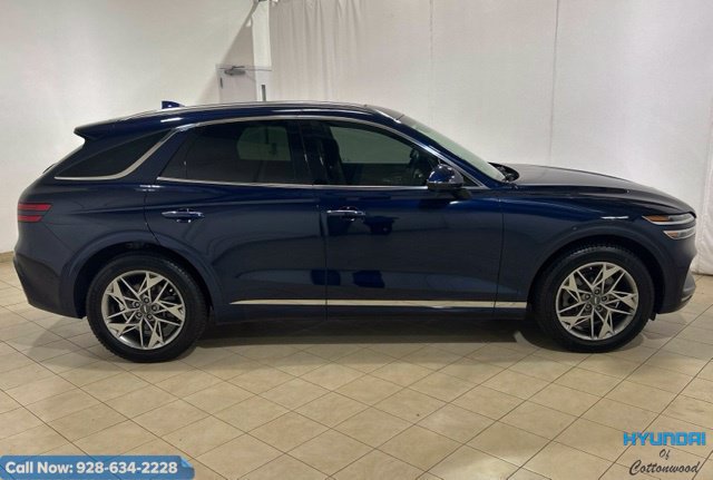 Used 2022 Genesis GV70 2.5T w/ Advanced Package AWD/4WD image 6