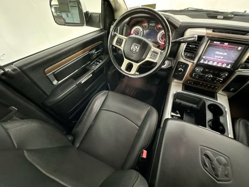 Used 2017 RAM 3500 Laramie w/ Snow Chief Group AWD/4WD image 9