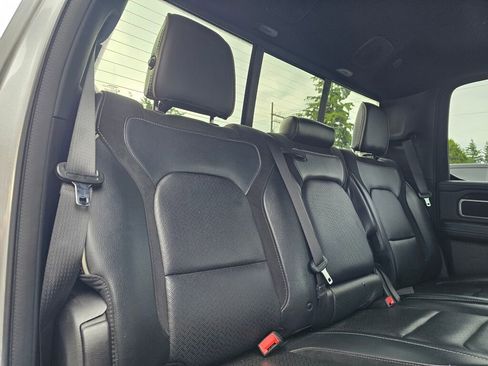 Used 2022 RAM 1500 Laramie w/ Sport Appearance Package AWD/4WD image 10