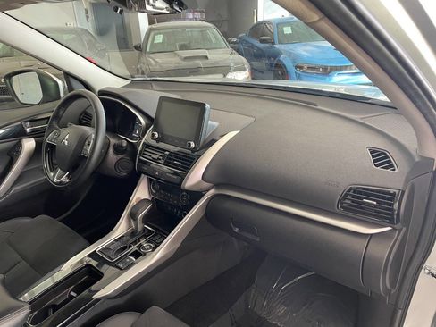 Used 2025 Mitsubishi Eclipse Cross SE image 30