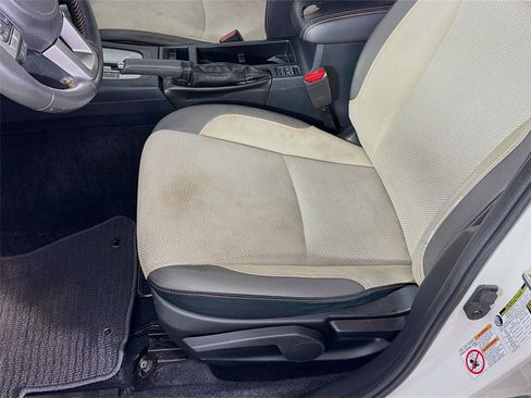 Used 2016 Subaru Crosstrek 2.0i Premium w/ Popular Package #2 image 19