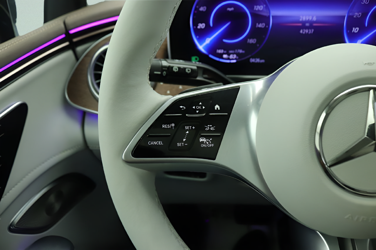 Certified 2023 Mercedes-Benz EQE 350+ SUV image 10