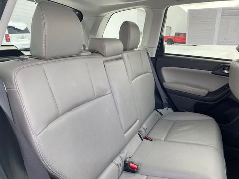 Used 2015 Subaru Forester 2.5i Limited image 26