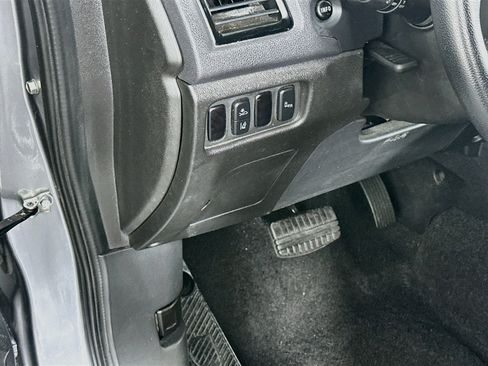 Used 2024 Mitsubishi Outlander Sport AWD image 17