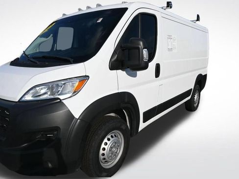 Used 2023 RAM ProMaster 2500 FWD image 6