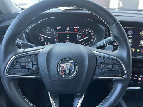 Certified 2023 Buick Envision Essence image 21