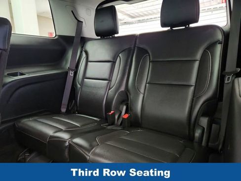 Used 2019 GMC Acadia SLT AWD/4WD image 23