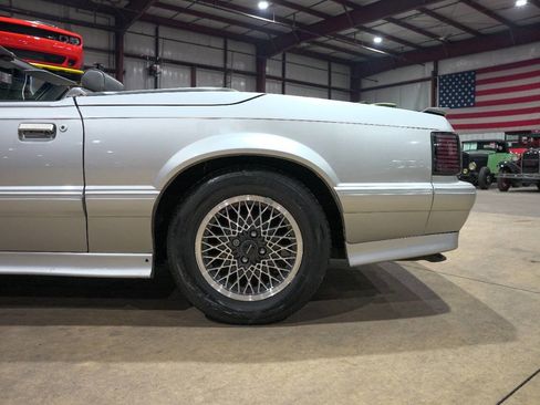 Used 1988 Ford Mustang LX image 5