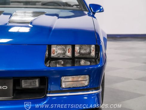Used 1989 Chevrolet Camaro IROC-Z image 21