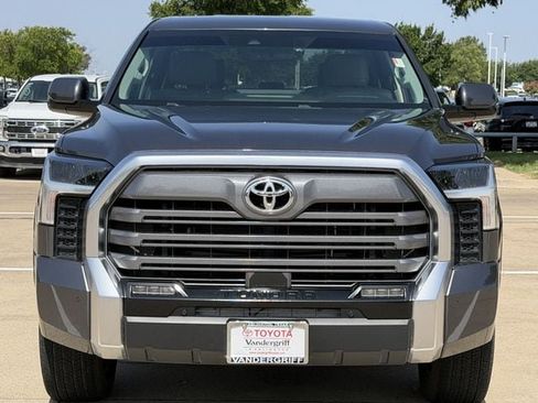 Used 2024 Toyota Tundra Limited w/ Power Package AWD/4WD image 7