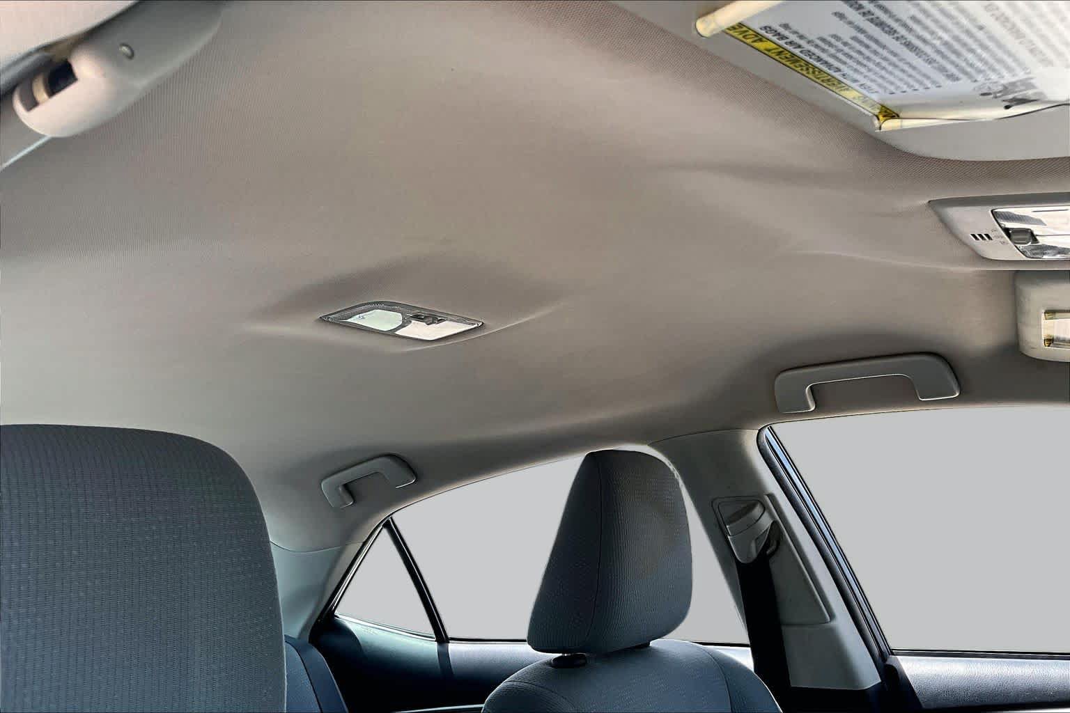 Used 2014 Toyota Corolla L FWD image 12