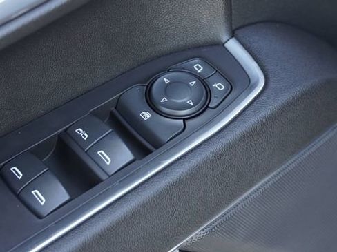 Used 2023 Chevrolet Silverado 1500 LT image 20