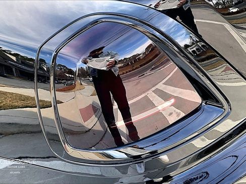 Certified 2017 Rolls-Royce Wraith image 25