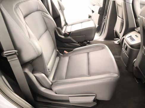 New 2025 Lincoln Navigator Reserve image 15