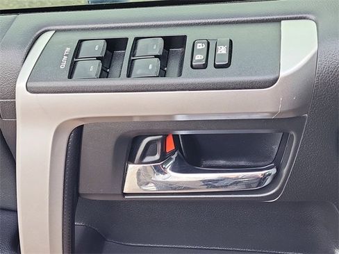 Used 2021 Toyota 4Runner SR5 Premium image 24