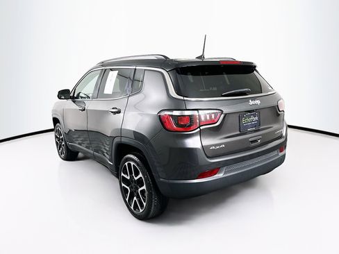 Used 2019 Jeep Compass Limited image 5