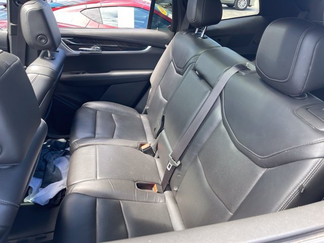 Used 2020 Cadillac XT6 Premium Luxury FWD image 6