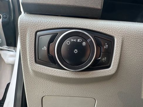 Used 2019 Ford F250 XL w/ Power Equipment Group image 30