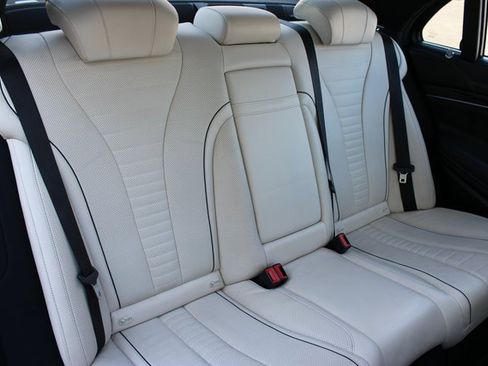 Used 2018 Mercedes-Benz S 450 Sedan image 16