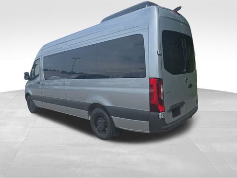 New 2025 Mercedes-Benz Sprinter 2500 image 3
