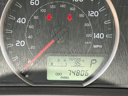 Used 2013 Toyota RAV4 XLE FWD image 12