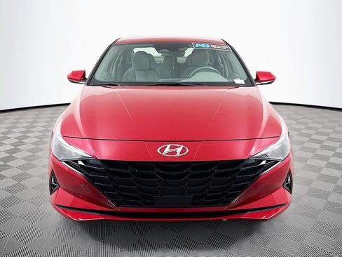 Certified 2023 Hyundai Elantra SEL w/ Convenience Package image 2