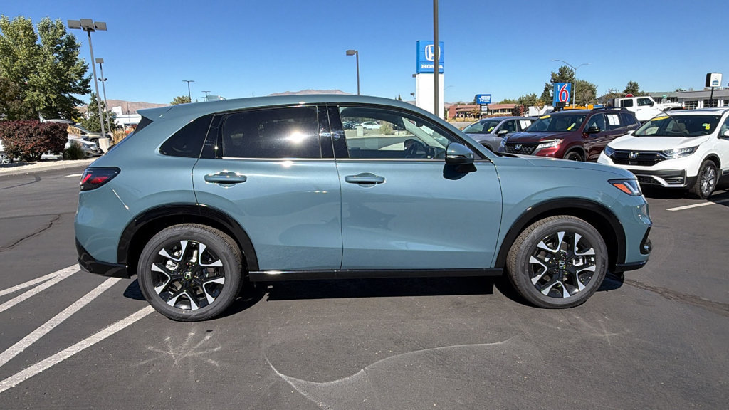 New 2027 Honda HR-V EX-L image 2