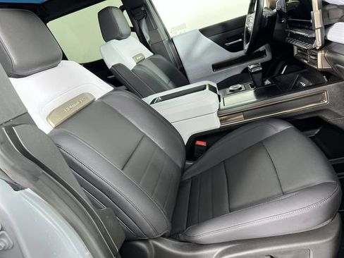 Used 2025 GMC Hummer EV 3X w/ Extreme Off-Road Package AWD/4WD image 29