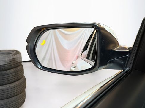 Used 2018 Honda CR-V EX-L image 16