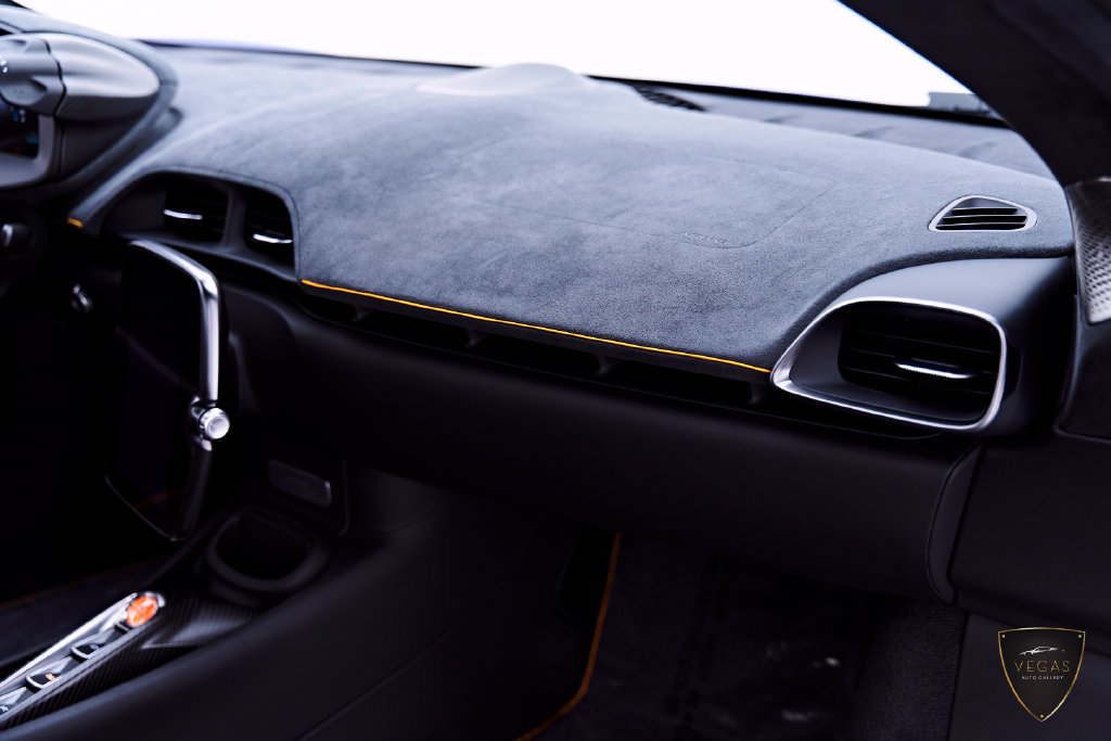 Used 2025 McLaren Artura RWD image 55