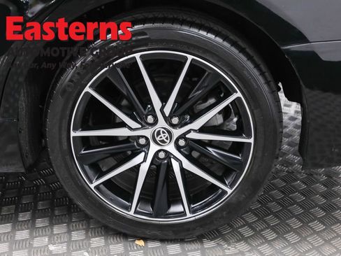 Used 2023 Toyota Camry SE image 33